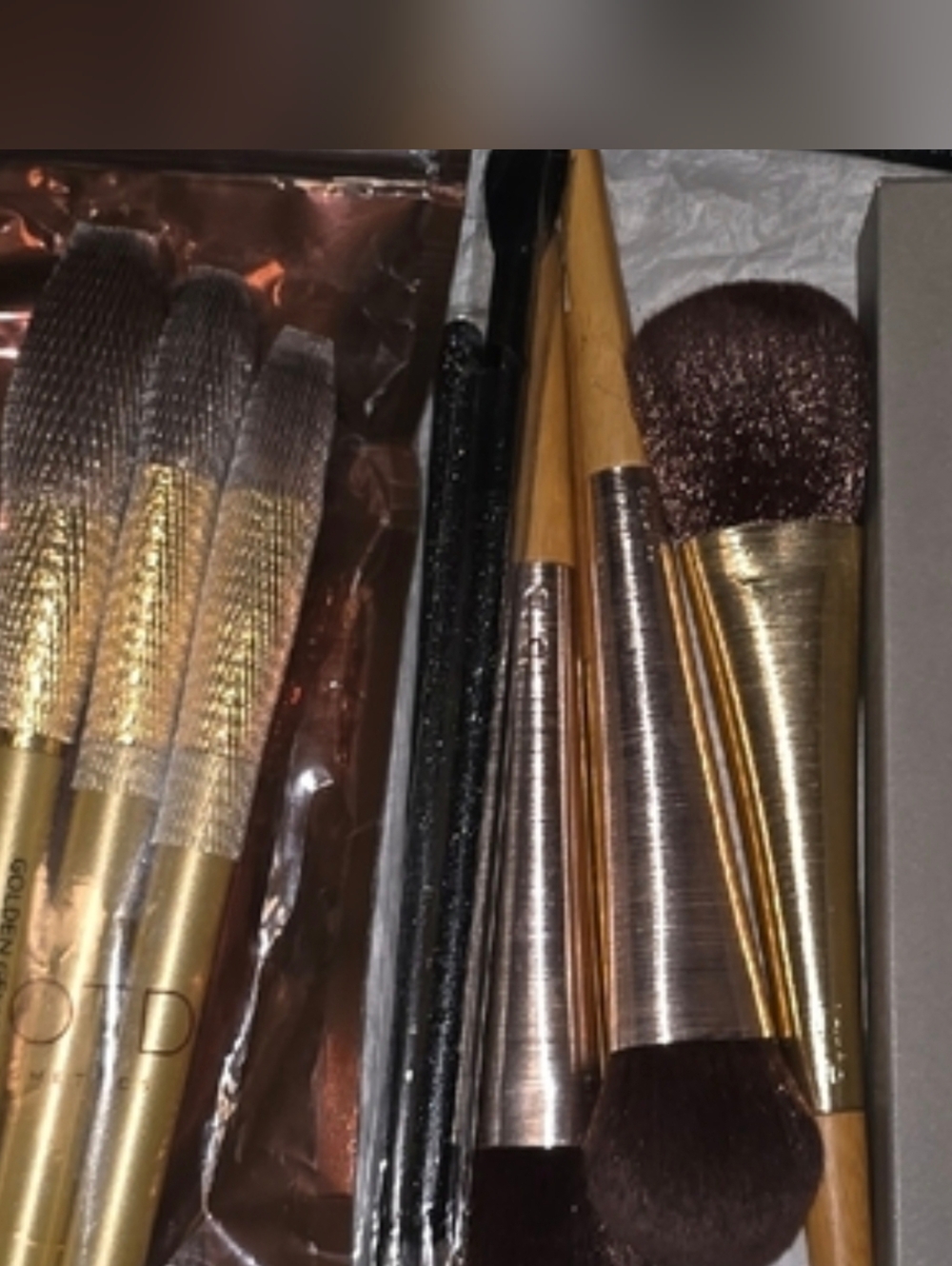 Tarte Vintage Gold & Moda Makeup Brush Sets
